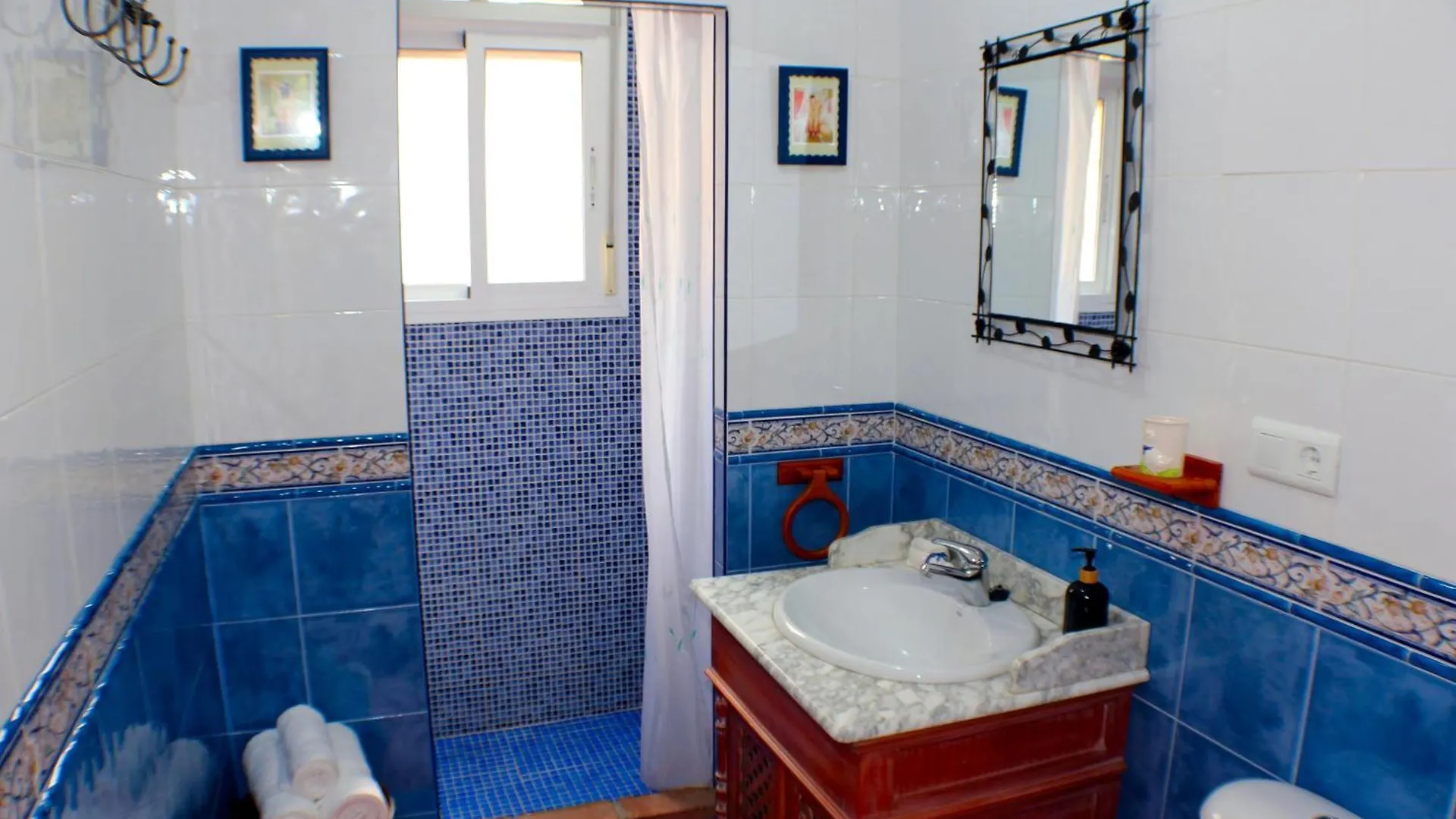 El Ranchito, Playa A 10 Min, Piscina, Bbq, Chimenea, Vistas, Terraza, Aparcamiento Villa Torrox Spain